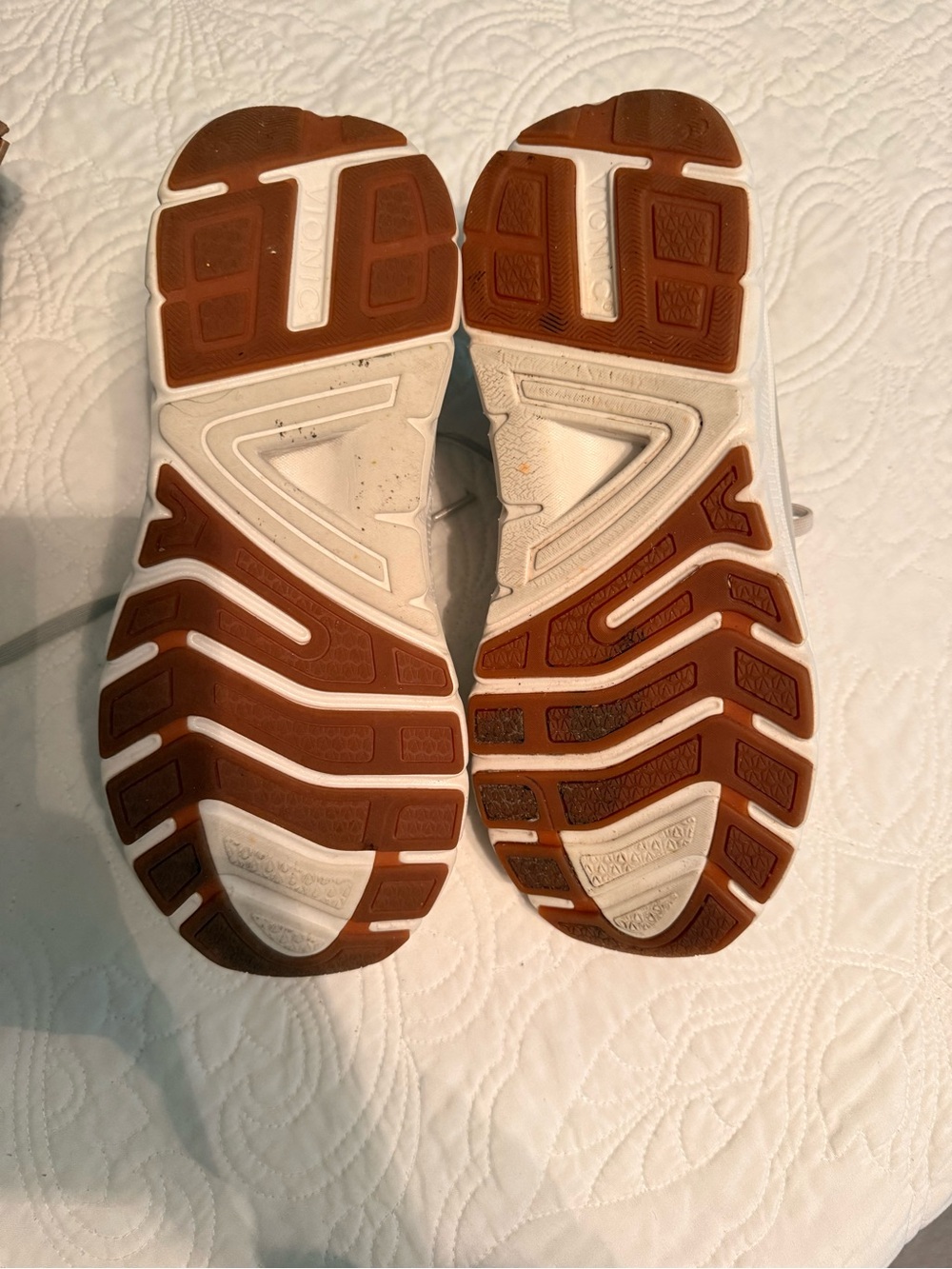Vionic Women's Sneakers in White, Pink, Tan - Picture 9 of 9